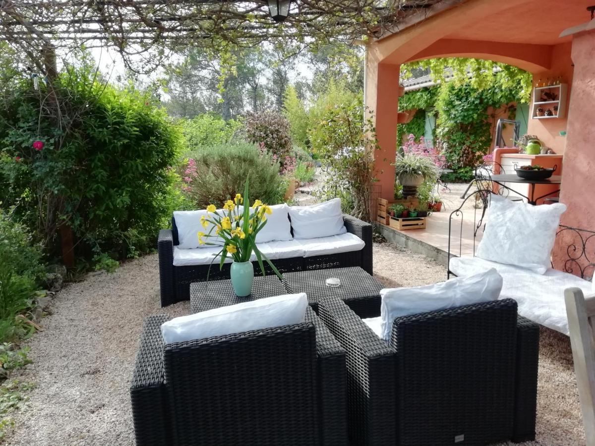 Chambre D'Hote Le Mas Des Romarins Les Arcs-sur-Argens Екстер'єр фото
